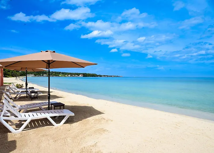 Shields Negril Villas